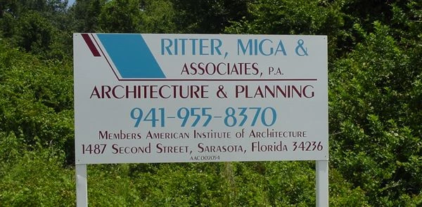 Post & Panel Signs Post & Panel Signs