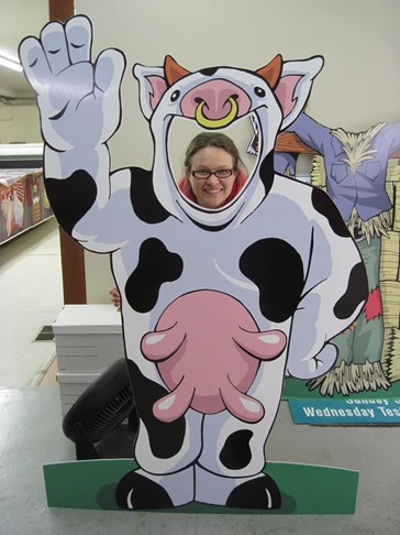 Freestanding Signs and Cutouts Freestanding Signs and Cutouts